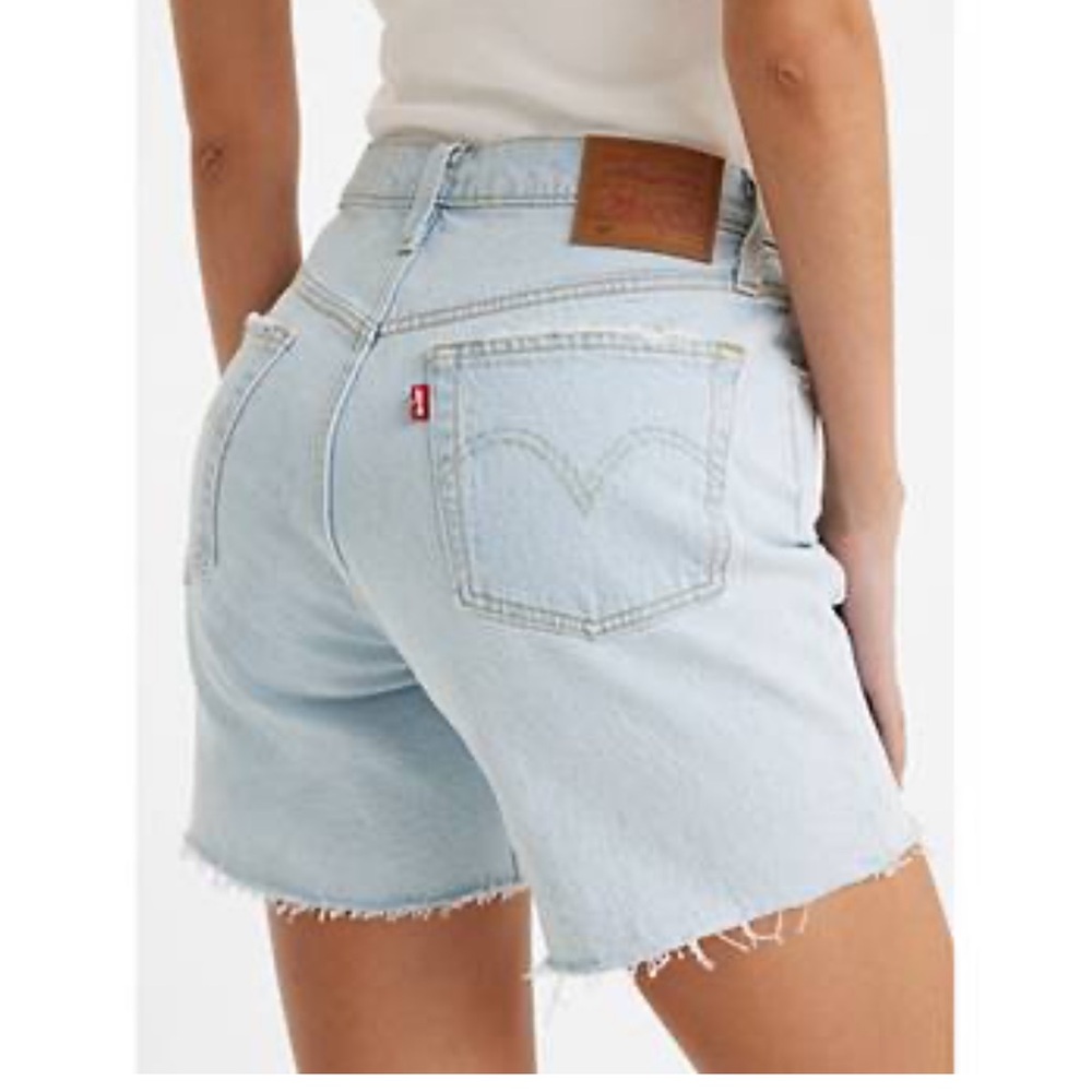 501 Levi’s Premium Button Fly Distressed Long Shorts Women’s Size 24